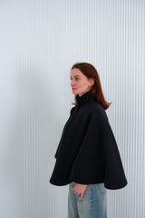 Noir Cape